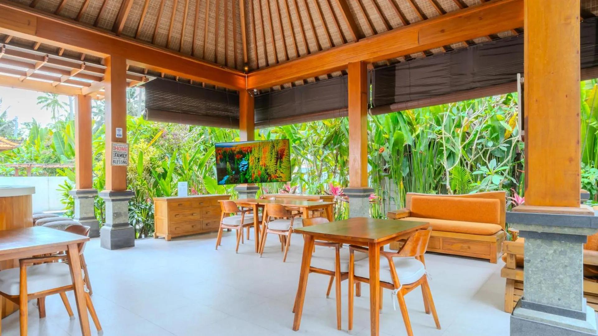 3 Beagle Hotel Ubud  0*, Ubud (Bali)