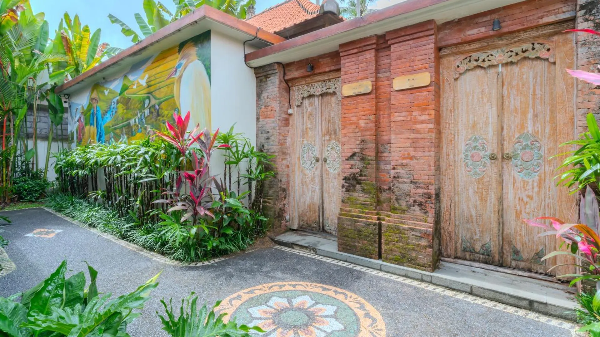 3 Beagle Hotel Ubud  Indonesia