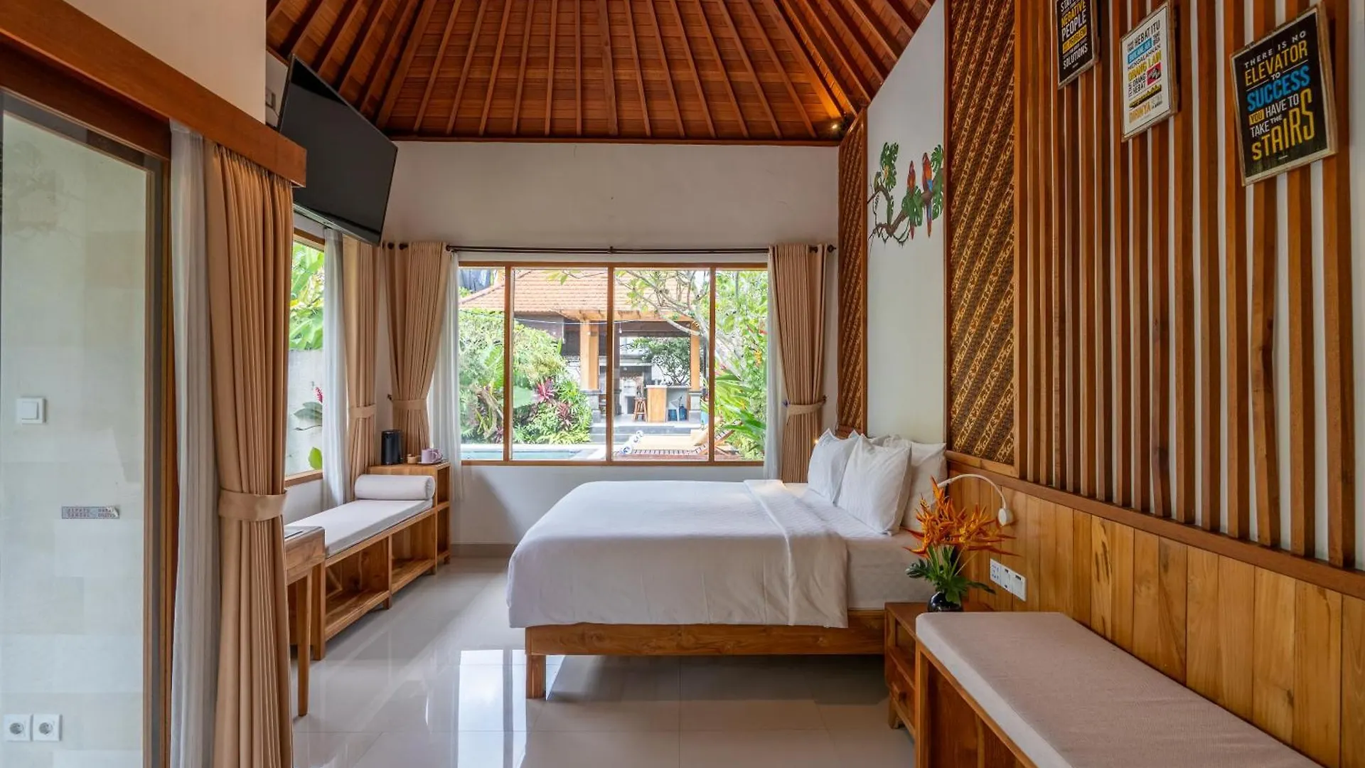 3 Beagle Hotel Ubud  Guest house