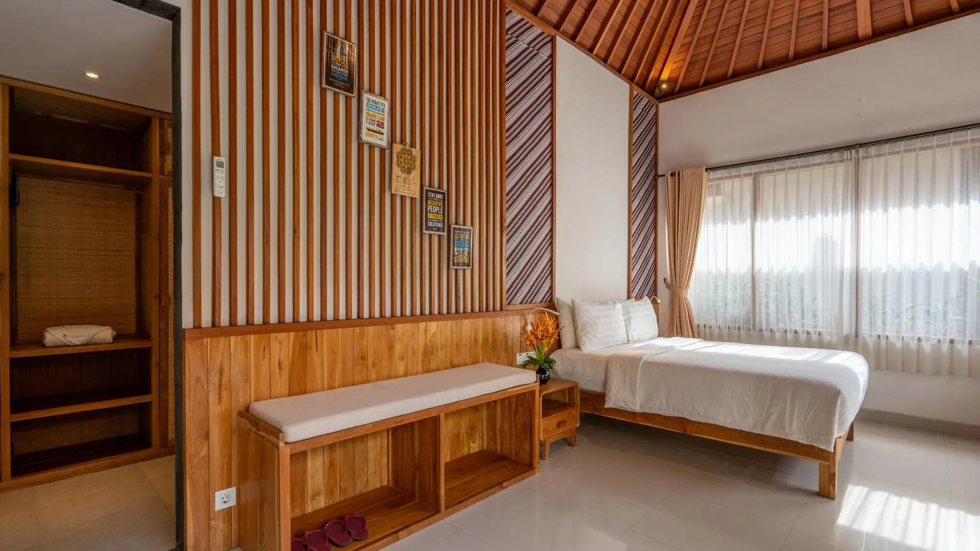 3 Beagle Hotel Ubud  Indonesia