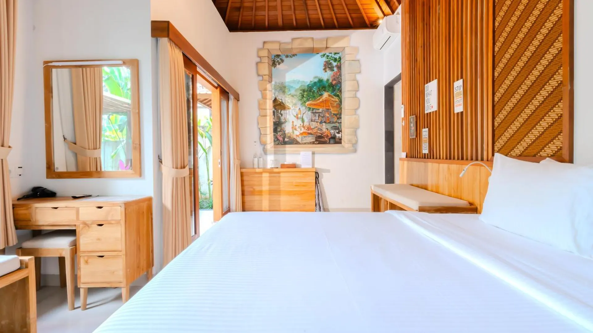 3 Beagle Hotel Ubud 0*,  Indonésia