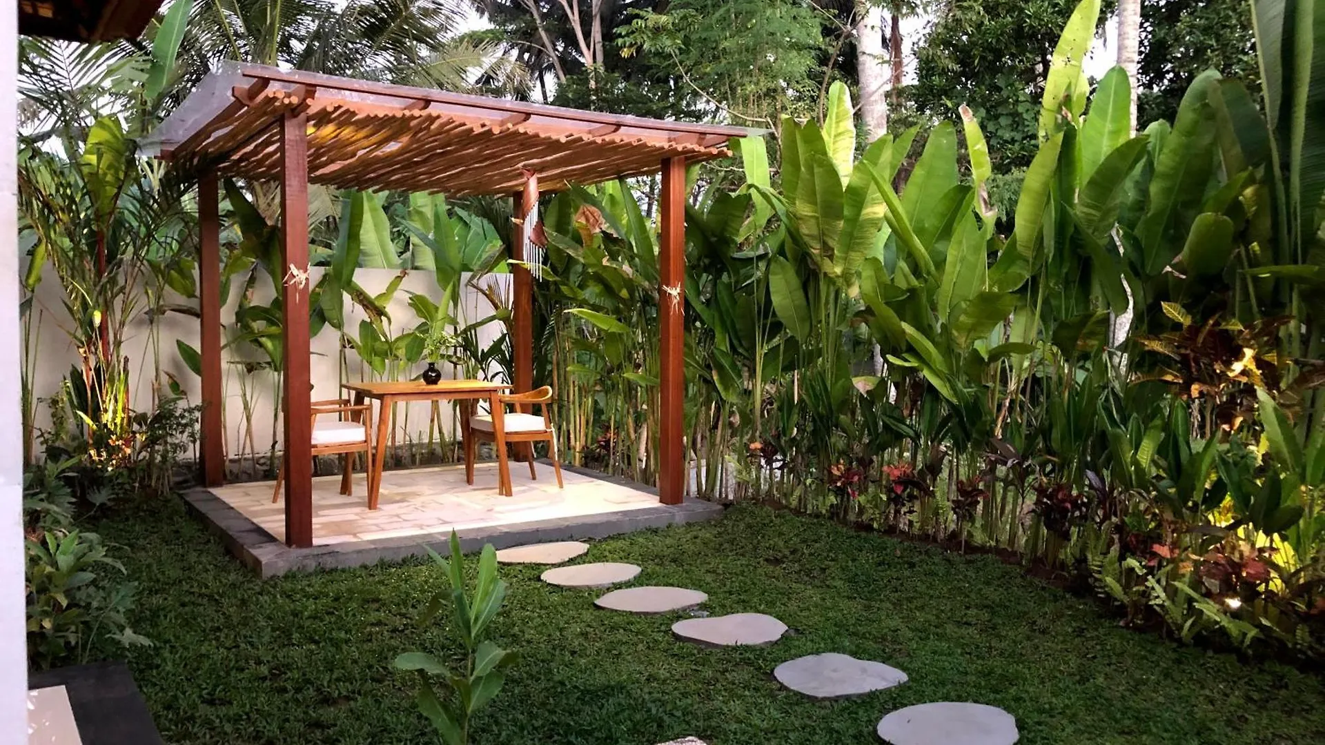 Casa de hóspedes 3 Beagle Hotel Ubud